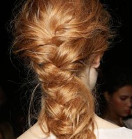 Chunky braided hairdo picture