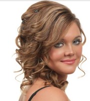 Sexy prom hairstyle with highlights and curls